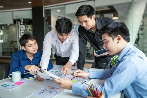 Comment sélectionner le meilleur homologateur pour assurer le bon fonctionnement de votre entreprise ?